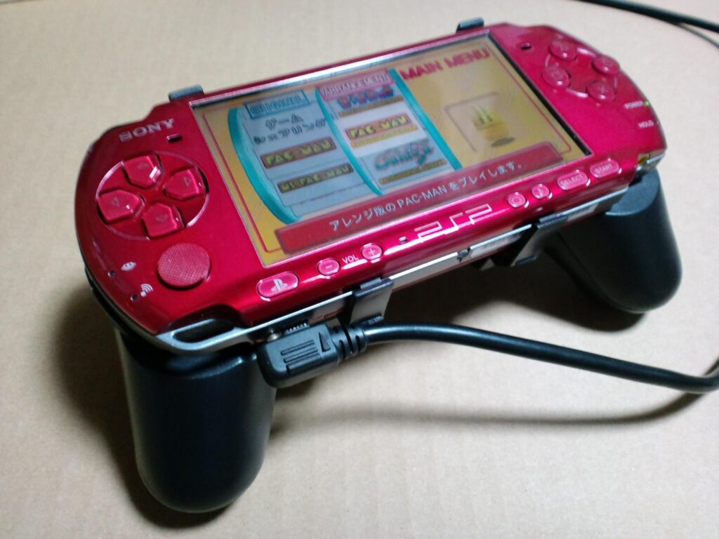 ハンドグリップ装備PSP