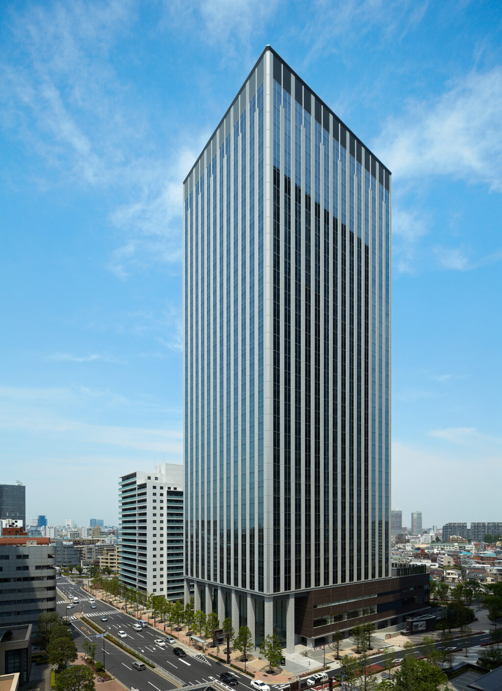 新宿フロントタワー